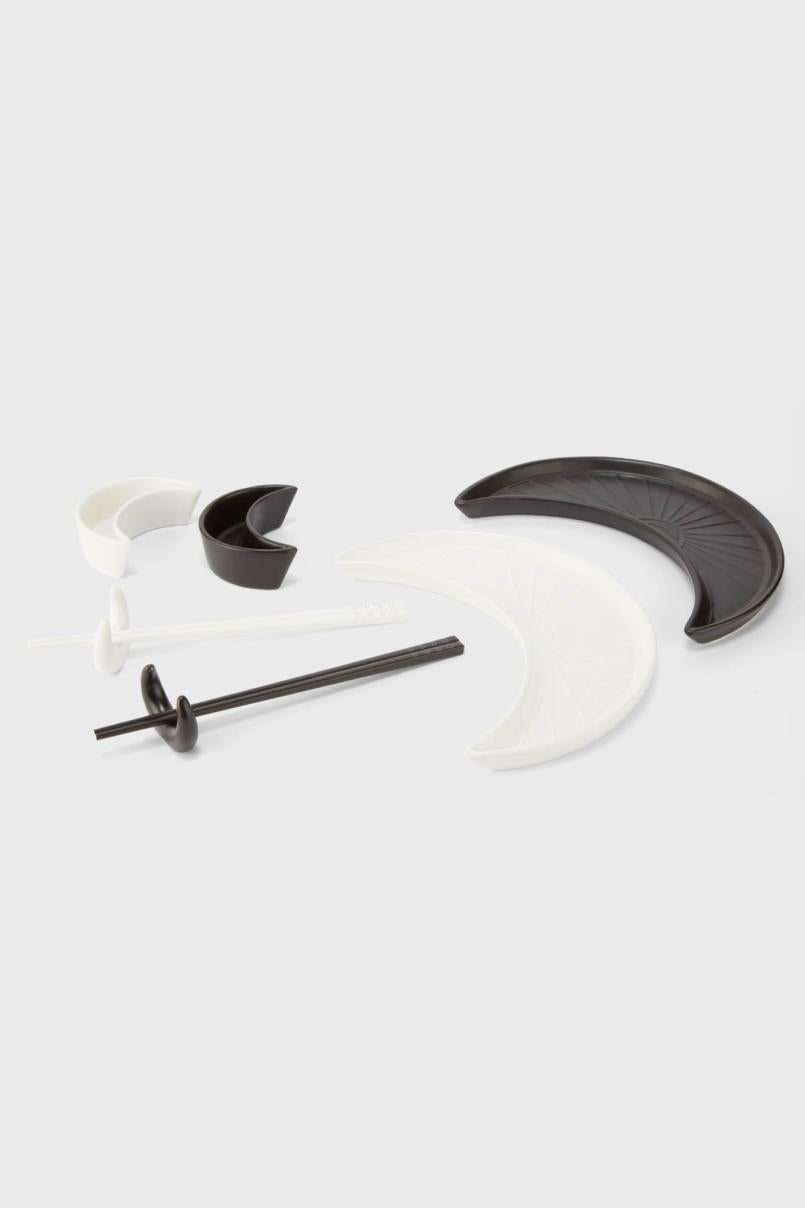 Homeware Tableware | Killstar Crescent Sushi Plate Set